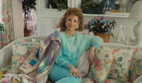 Review Film The Eyes of Tammy Faye Biografi Ikonik