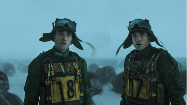 Review Film Mickey 17 Eksplorasi Eksistensi Kloning Manusia