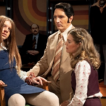 Review Film Late Night with the Devil: Halloween yang Kacau